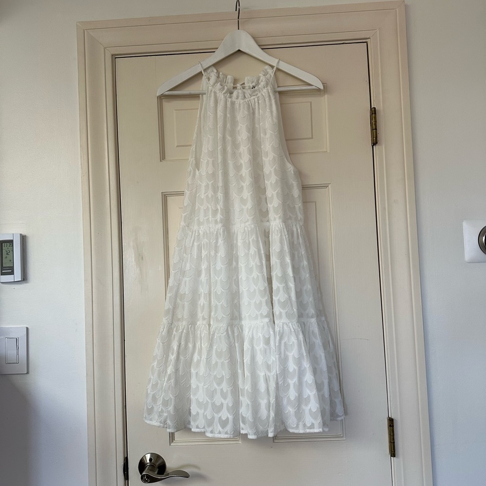 H&M white dress. XS size.